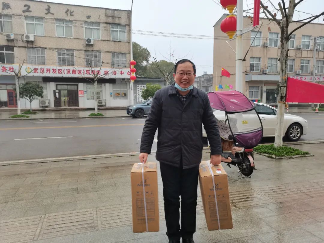结对共建显真情 同心战疫守平安
