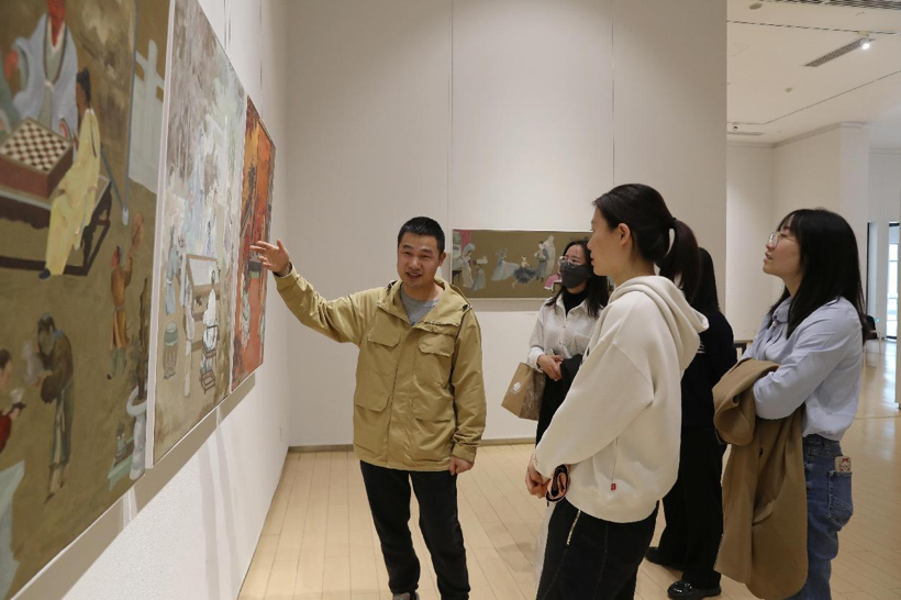 触摸艺术温度·感悟艺术魅力 公司青年参观“恰同学少年”艺术展