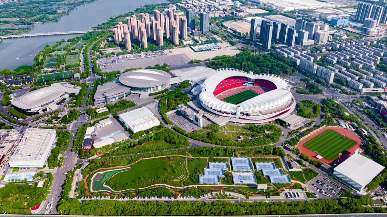 首届国际足联女足冠军杯首轮比赛落户中国车谷∙武汉体育中心  武汉车谷江大女足主场出征