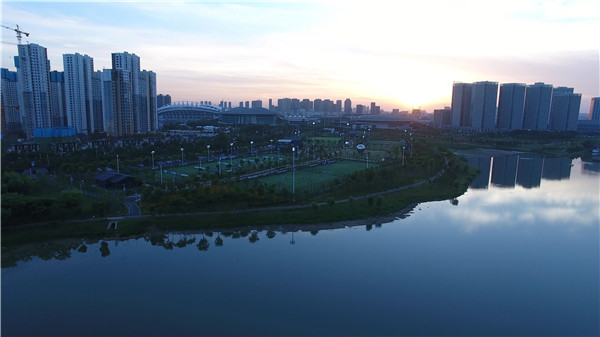 足球的温度——武汉˙中国车都城市足球公园开放一周年纪略(图10)