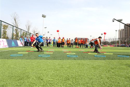 武汉体育中心举办2018趣味运动会(图3)