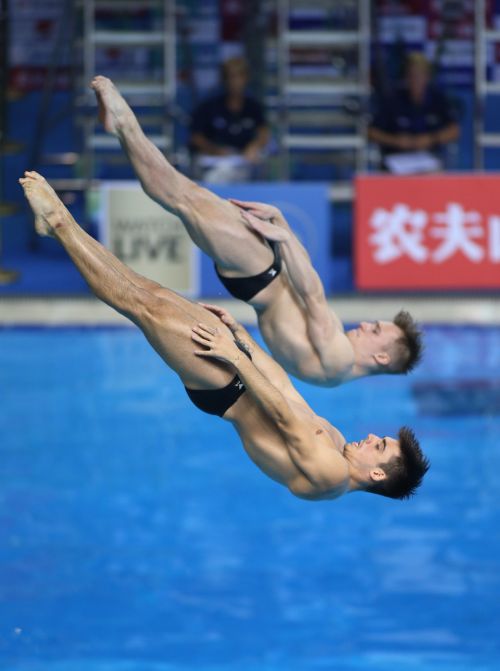 世界杯跳水赛第二日 曹缘/谢思埸险胜英国组合夺冠(图3)