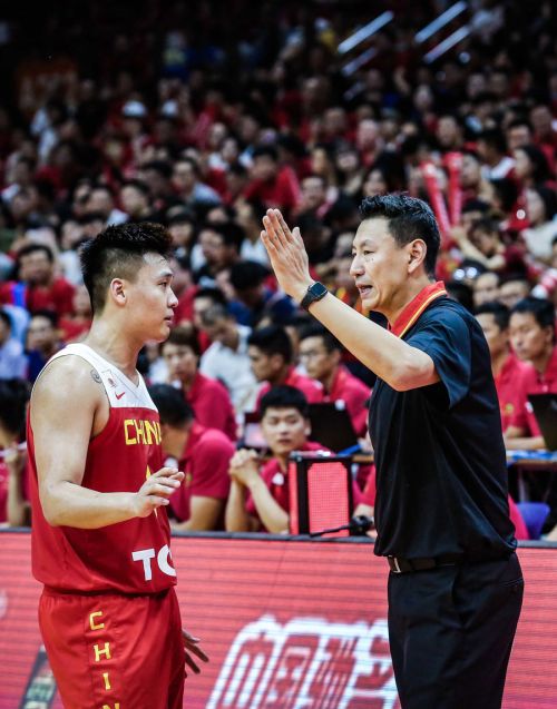 中国男篮惜败巴西 ▏在汉解开三个问号(图7)