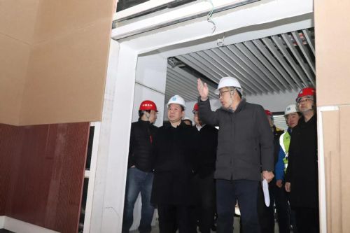 市委常委、宣传部长张世华调研军运会主媒体中心(图3)