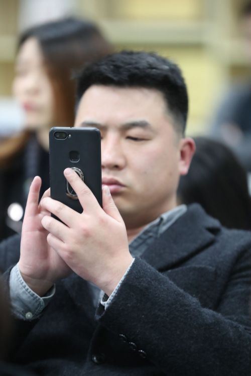 拿起手机当记者 ▏武汉体育中心举办手机摄影专题培训(图5)