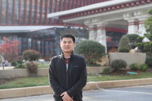 传工匠精神  做匠心青年  创优质工程 ——武汉体育中心军运会场馆建设者陈海礁侧记(图6)