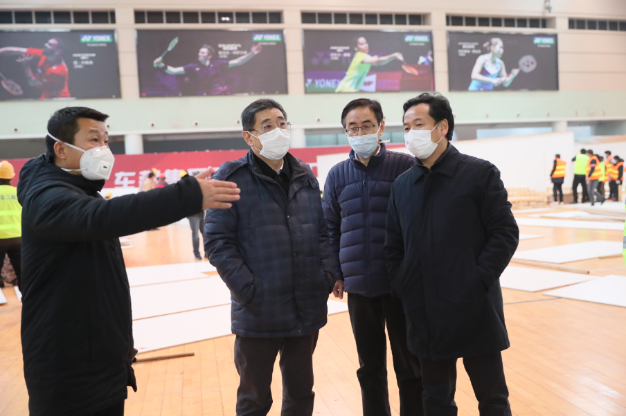 日夜赶织生命之网 武汉体育中心“方舱医院”建设完成 彭浩要求同时间赛跑与病魔较量(图8)