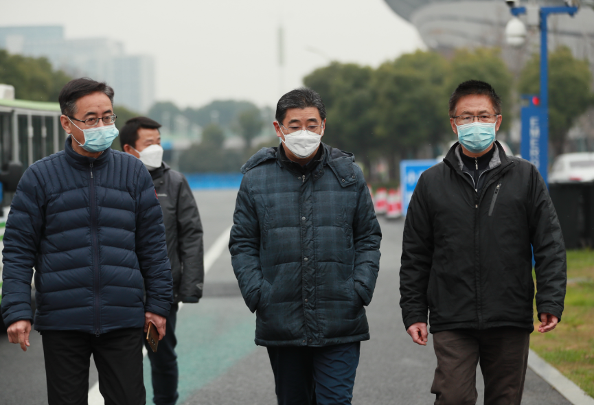 彭浩调研武汉体育中心方舱医院强调：确保方舱医院稳定运行(图1)
