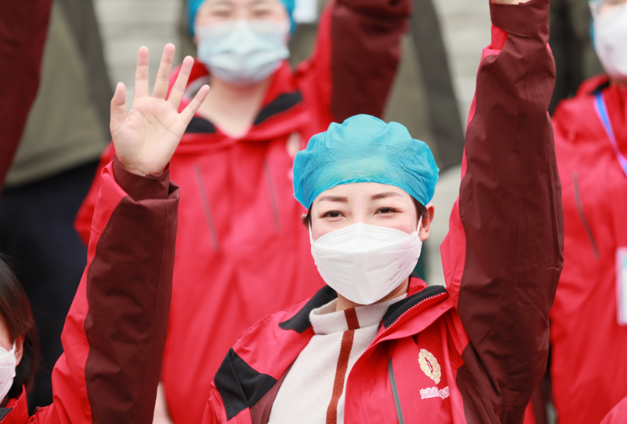 武汉开发区体育中心方舱医院休舱(图2)